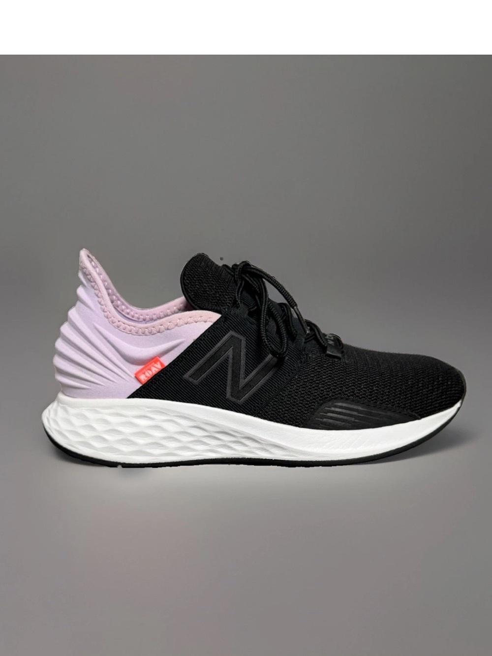 New Balance Women's Fresh Foam Roav T-Shirt Black/Violet Sneakers Size 9B